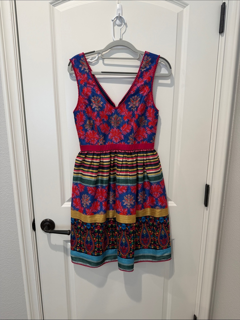Payal Jain from Anthropology Floral Stripe V-Neck Multi Color Dress, size 0